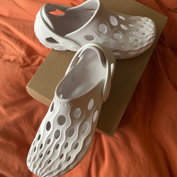 NWB Womens 8.5 Merrell White Hydromocs - Picture 3 of 13